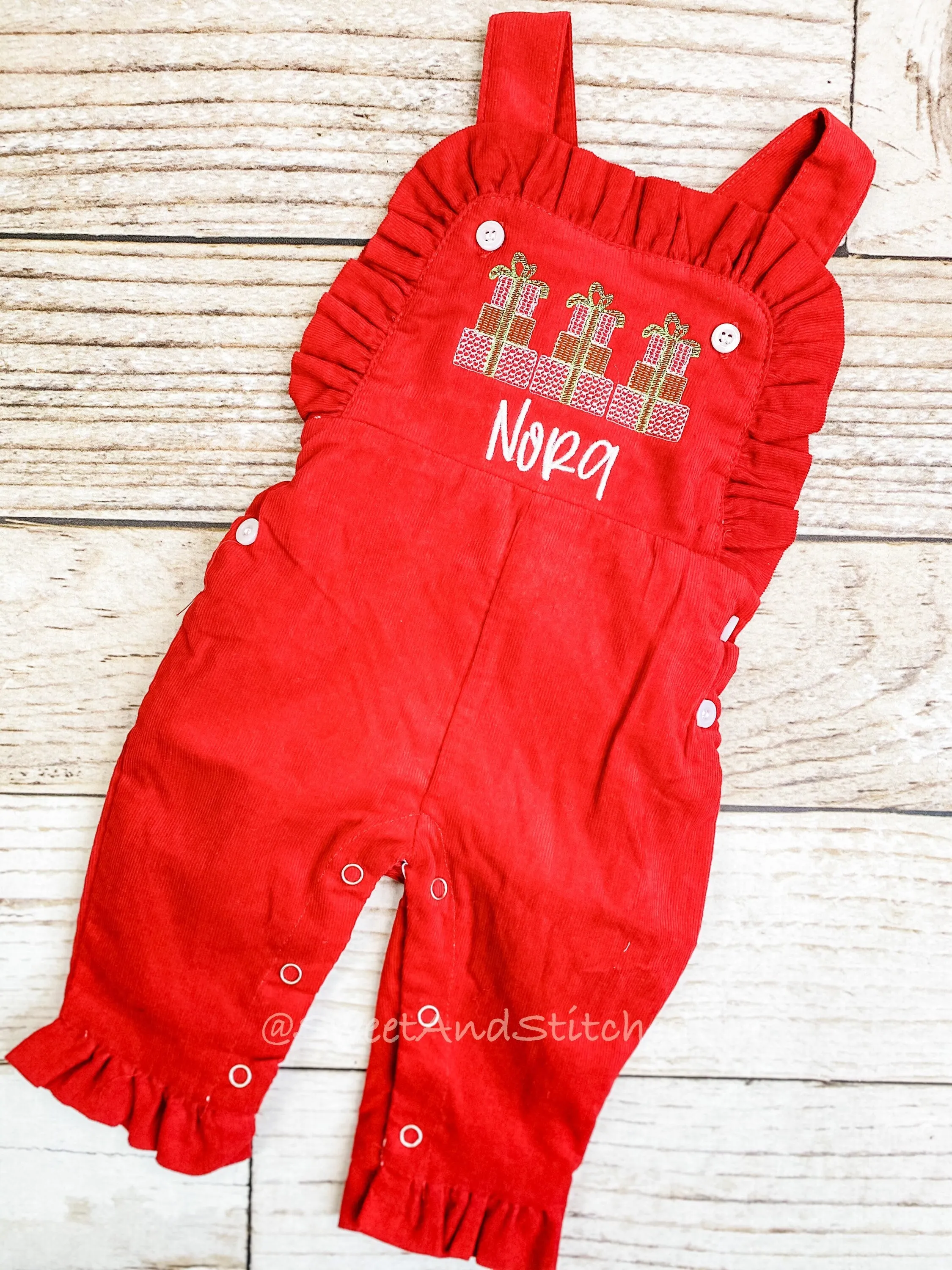 Baby girl monogrammed Christmas outfit, Red Ruffle Christmas overalls, girls Christmas outfit with present or santa design, Santa outfit