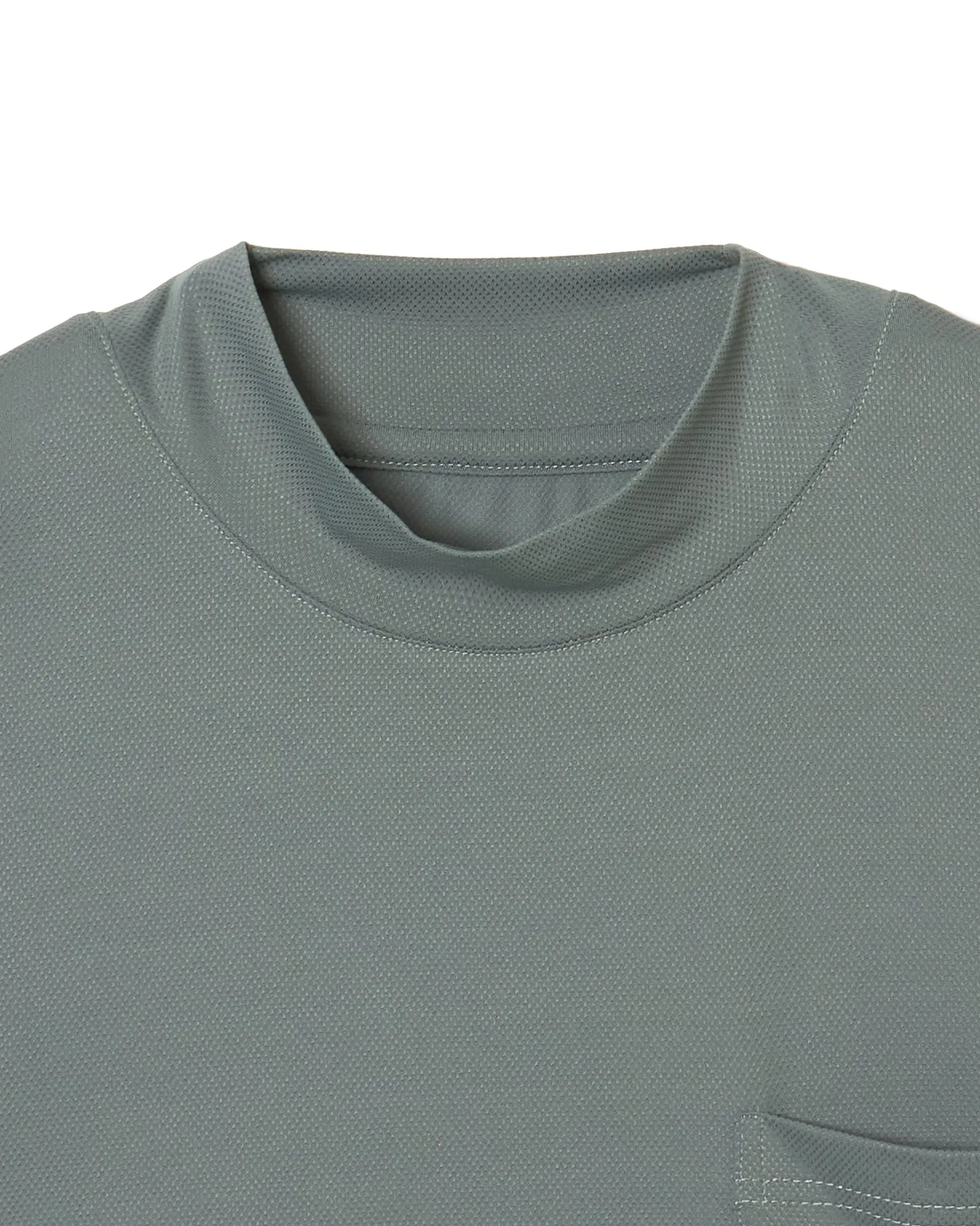 #BREATHABLE SUMMER MOCK NECK TEE GREEN