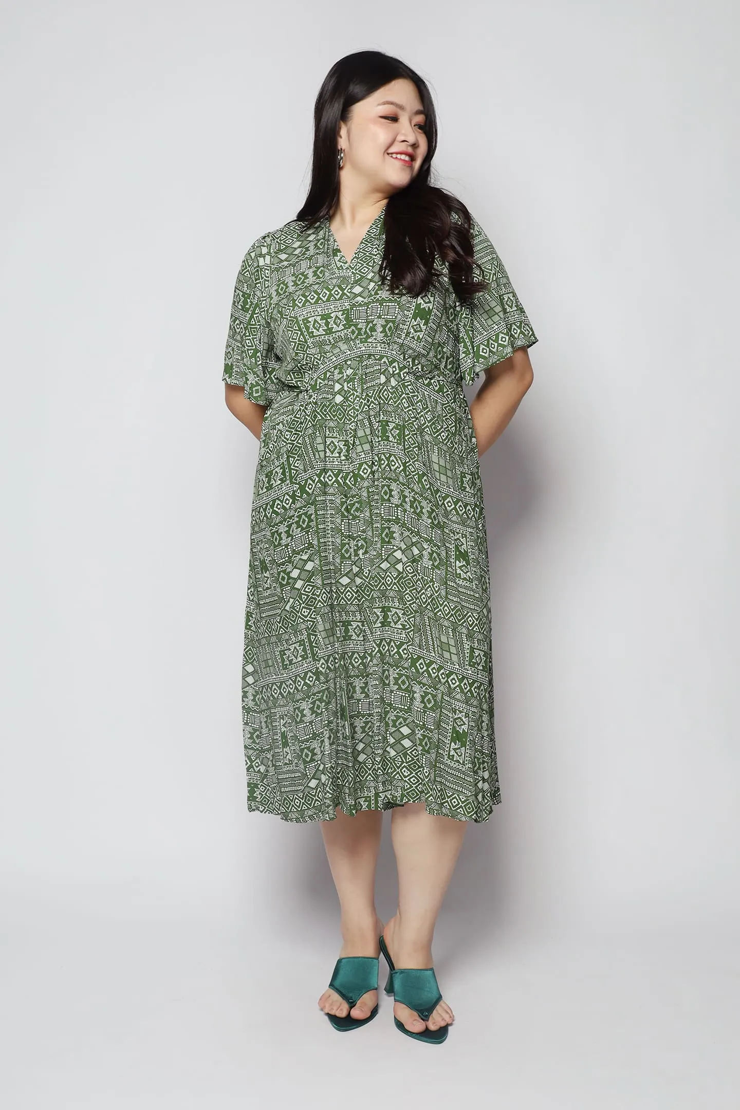 Rila Dress in Green Paisley