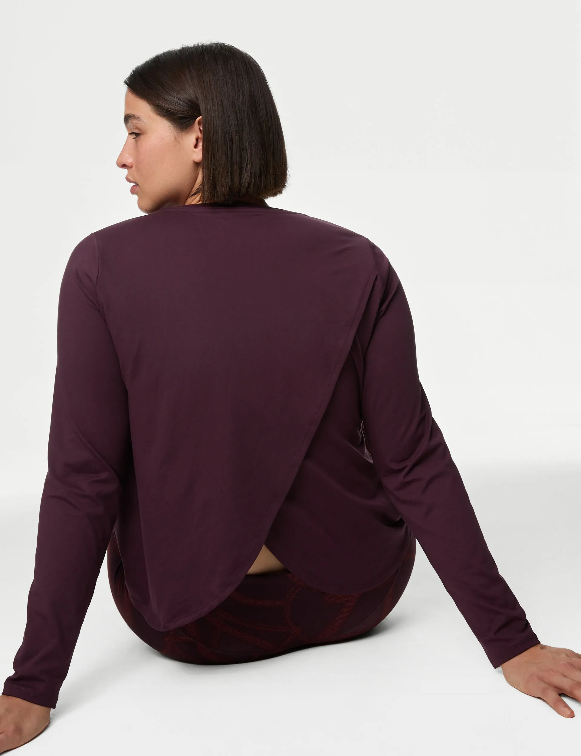 Scoop Neck Wrap Back Yoga Top - Blackberry